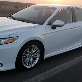 Toyota Camry 2020