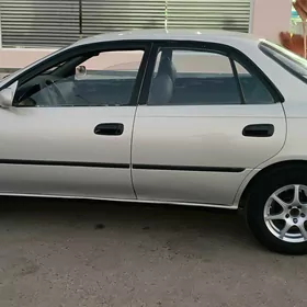 Toyota Carina 1993
