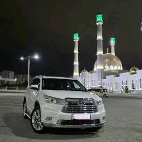 Toyota Highlander 2016