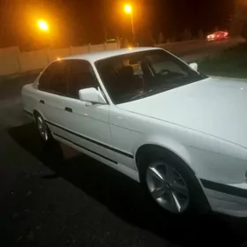 BMW 520 1989