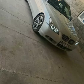 BMW E60 2004