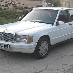Mercedes-Benz 190E 1984