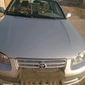 Toyota Camry 2000