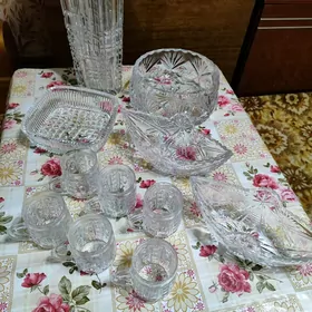 Хрустальные вазы