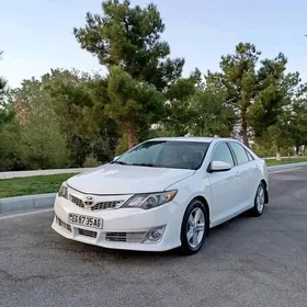 Toyota Camry 2013