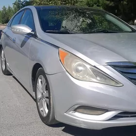 Hyundai Sonata 2012