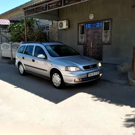 Opel Astra 2001