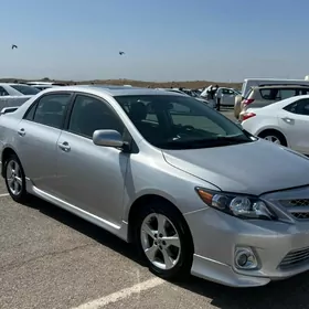 Toyota Corolla 2013