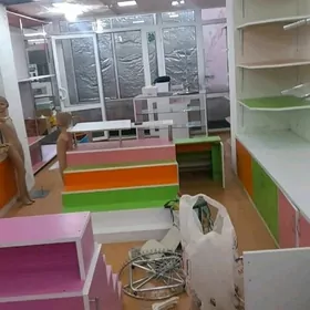 magazin ucun mebeller