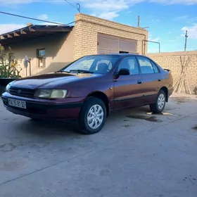 Toyota Carina 1995