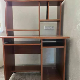 Компьютерный столик