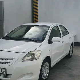Toyota Yaris 2013
