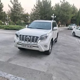 Toyota Land Cruiser Prado 2014