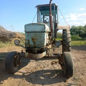 MTZ T-28 1990