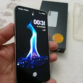 Samsung S24 FE