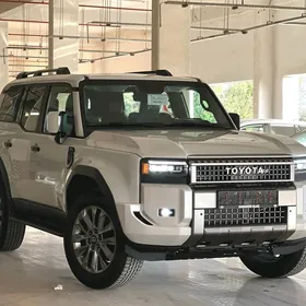 Toyota Land Cruiser Prado 2025