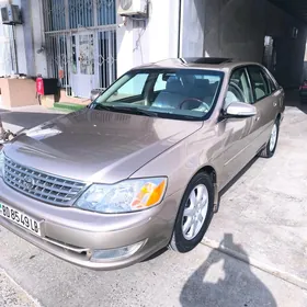 Toyota Avalon 2000