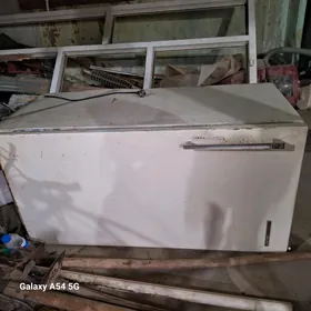 ХОЛОДИЛЬНИК НА ЗАПЧАСТИ