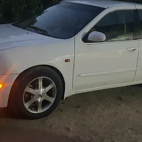 Nissan Maxima 2002