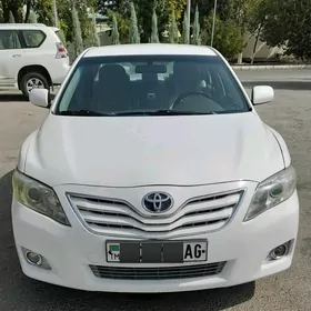 Toyota Camry 2010