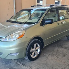 Toyota Sienna 2009