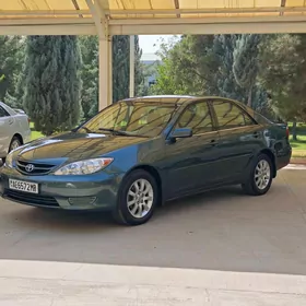 Toyota Camry 2005