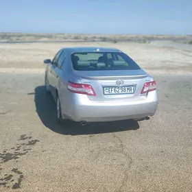 Toyota Camry 2011