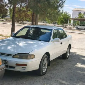 Toyota Camry 1996