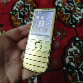 Nokia 6700 GOLD