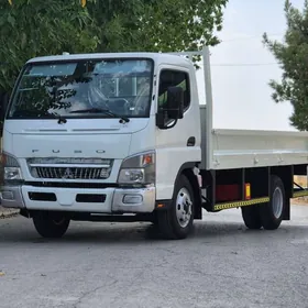 Mitsubishi Canter 2025
