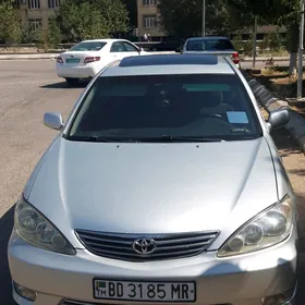 Toyota Camry 2005