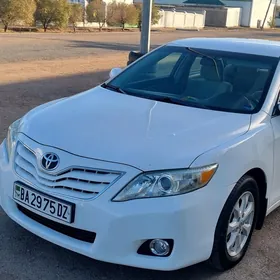 Toyota Camry 2011