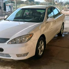 Toyota Camry 2005