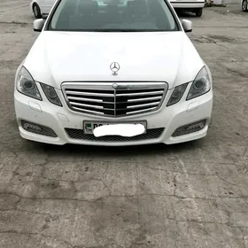 Mercedes-Benz E350 2009