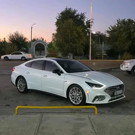 Hyundai Sonata 2021