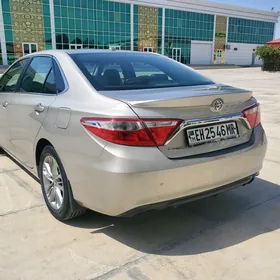 Toyota Camry 2017