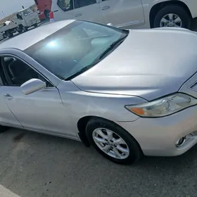 Toyota Camry 2010