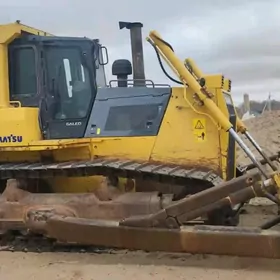 Komatsu D155AX-8 2010