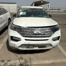 Ford Explorer 2022