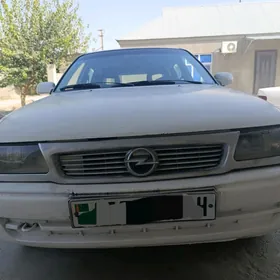 Opel Astra 1992