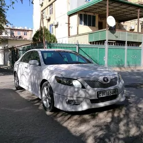 Toyota Camry 2010