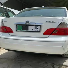 Toyota Avalon 2003