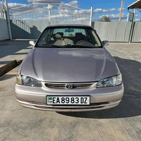 Toyota Corolla 1999