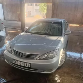Toyota Camry 2003