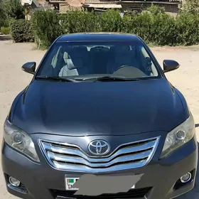 Toyota Camry 2010
