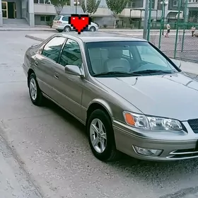 Toyota Camry 2000