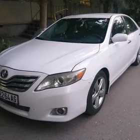 Toyota Camry 2011