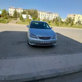 Toyota Camry 2001