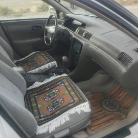 Toyota Camry 1998