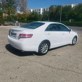 Toyota Camry 2010